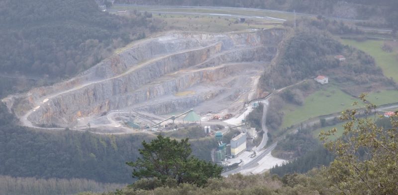 Cantera Sasieta en Deba